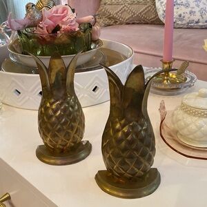 Vintage 7.5”H x 4”W (2) Brass Pineapple Gold Grand-millennial Decor Bookends